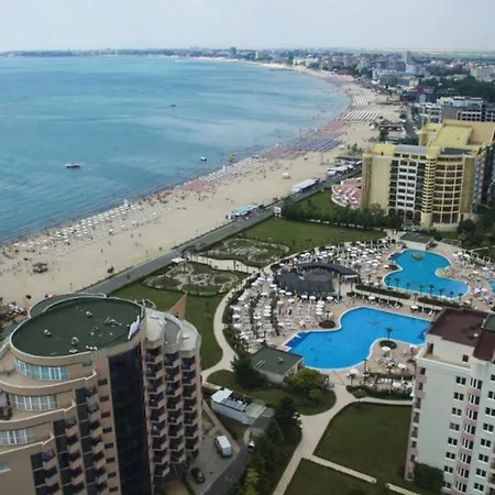Apartman Admiral Plaza A 10 Sunny