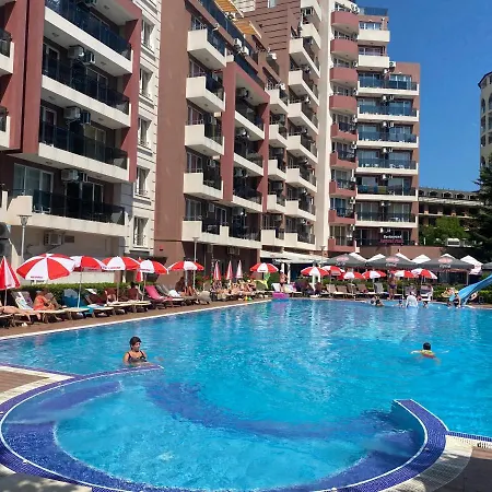Apartman Admiral Plaza A 10 Sunny *